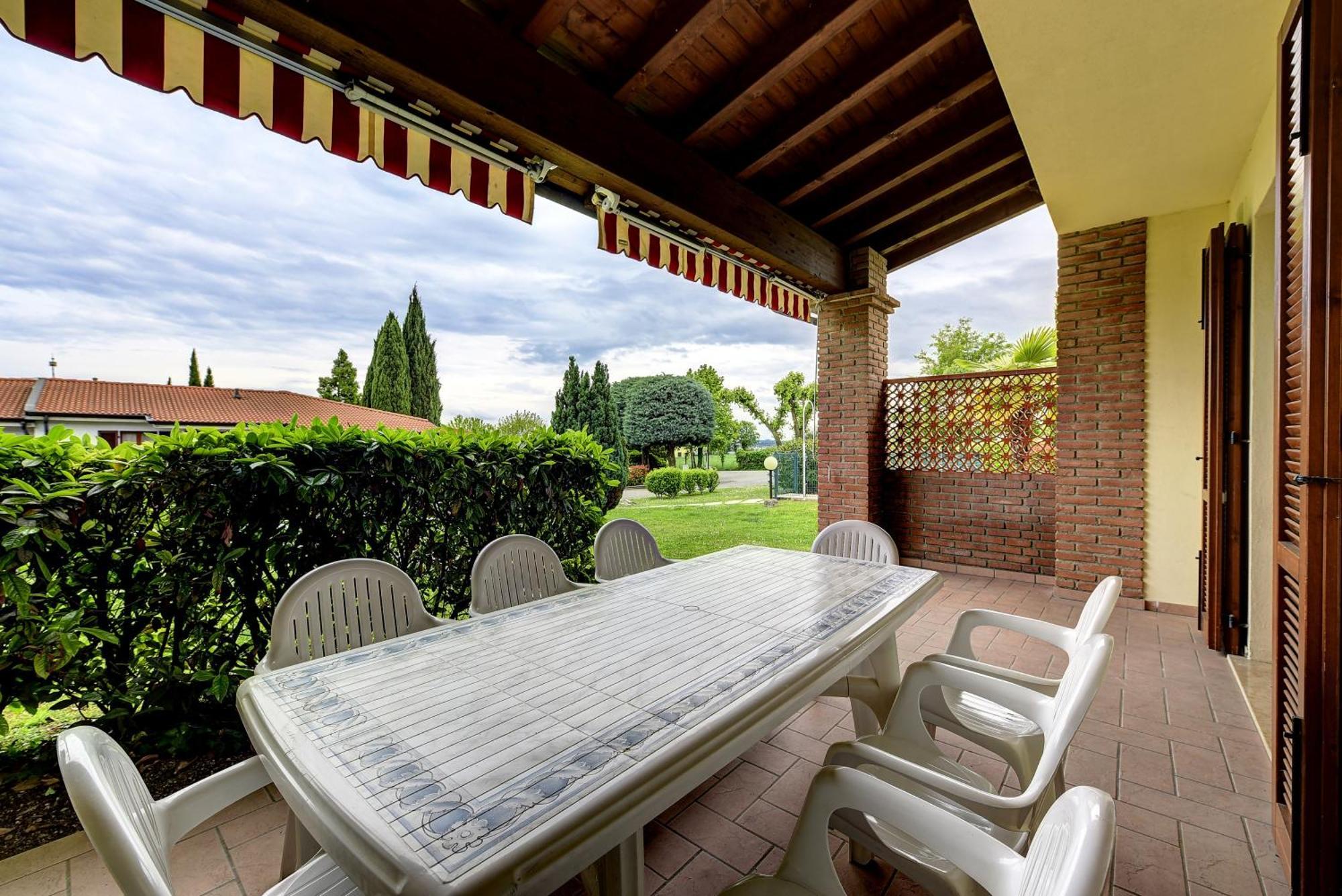Italsol Residence Riai Moniga del Garda Bilik gambar