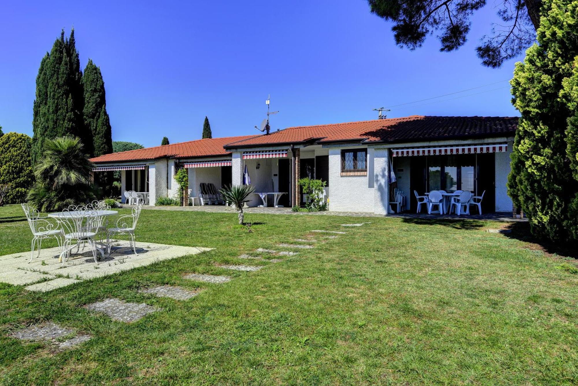 Italsol Residence Riai Moniga del Garda Bilik gambar